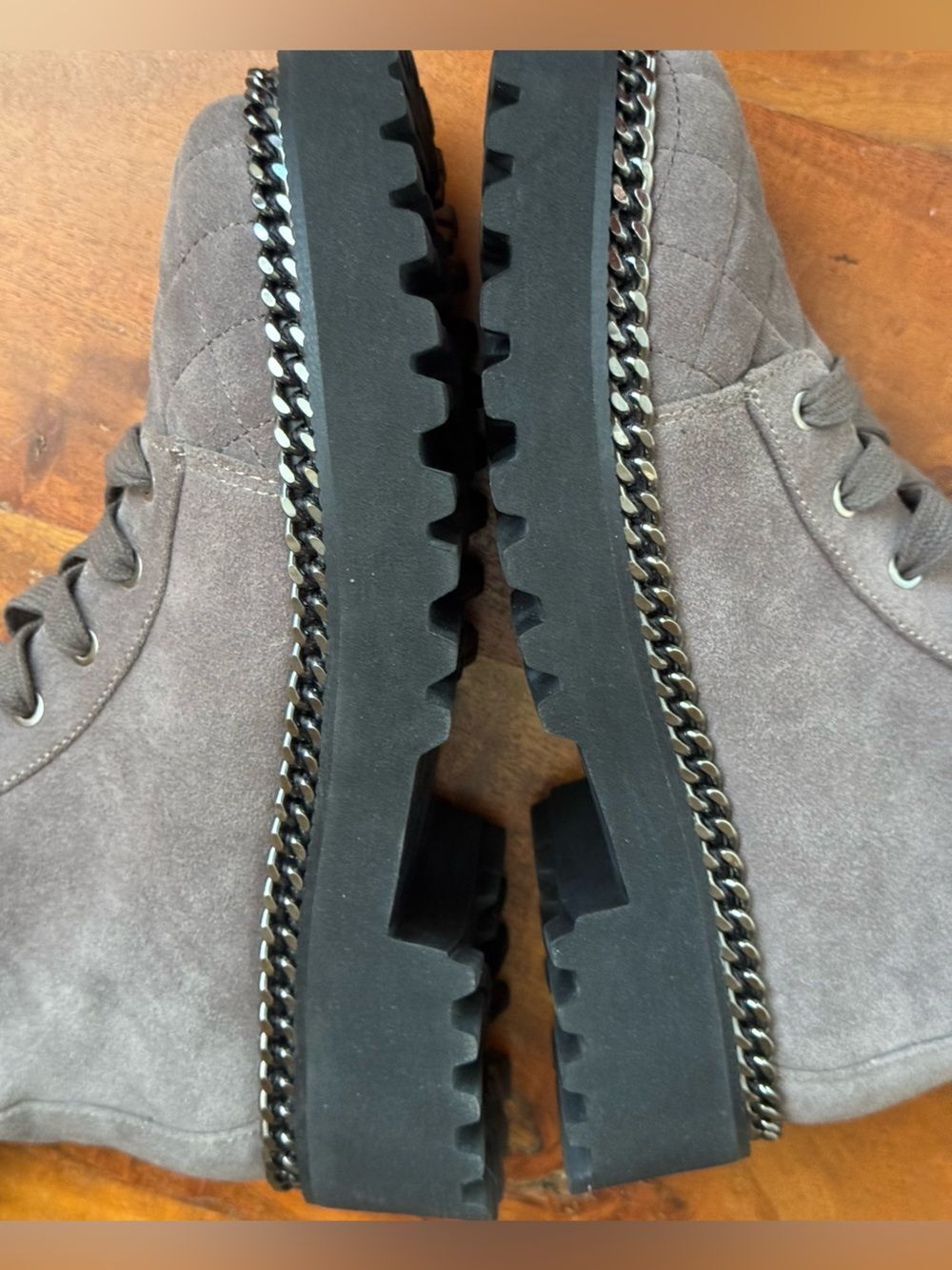 Vince Camuto Merindil Leather Suede Quilted Comb boots NWOT SZ 7 - Picture 6 of 9